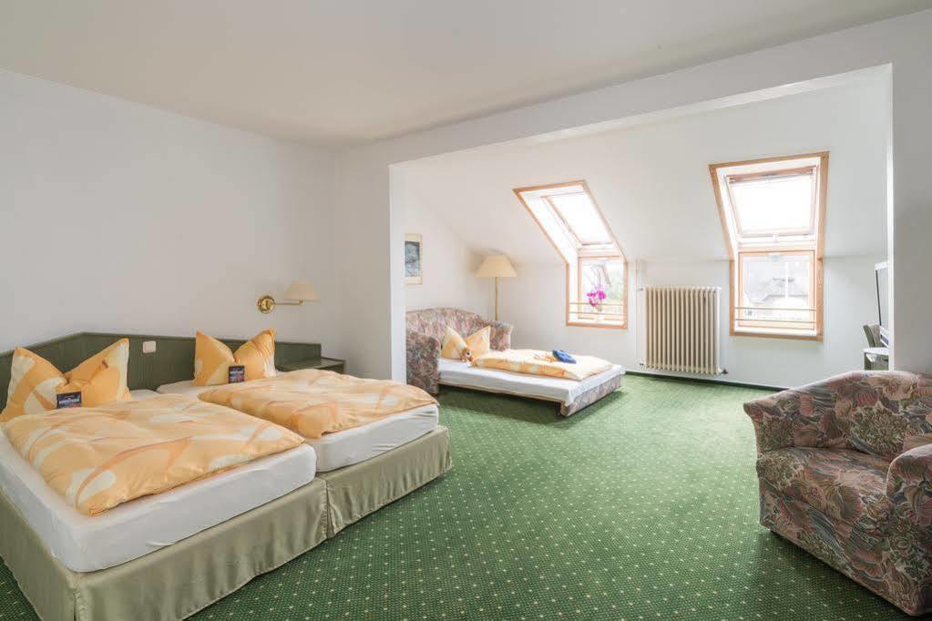 Hotel Garni Koelfhamm Санкт-Петер-Ординг Экстерьер фото