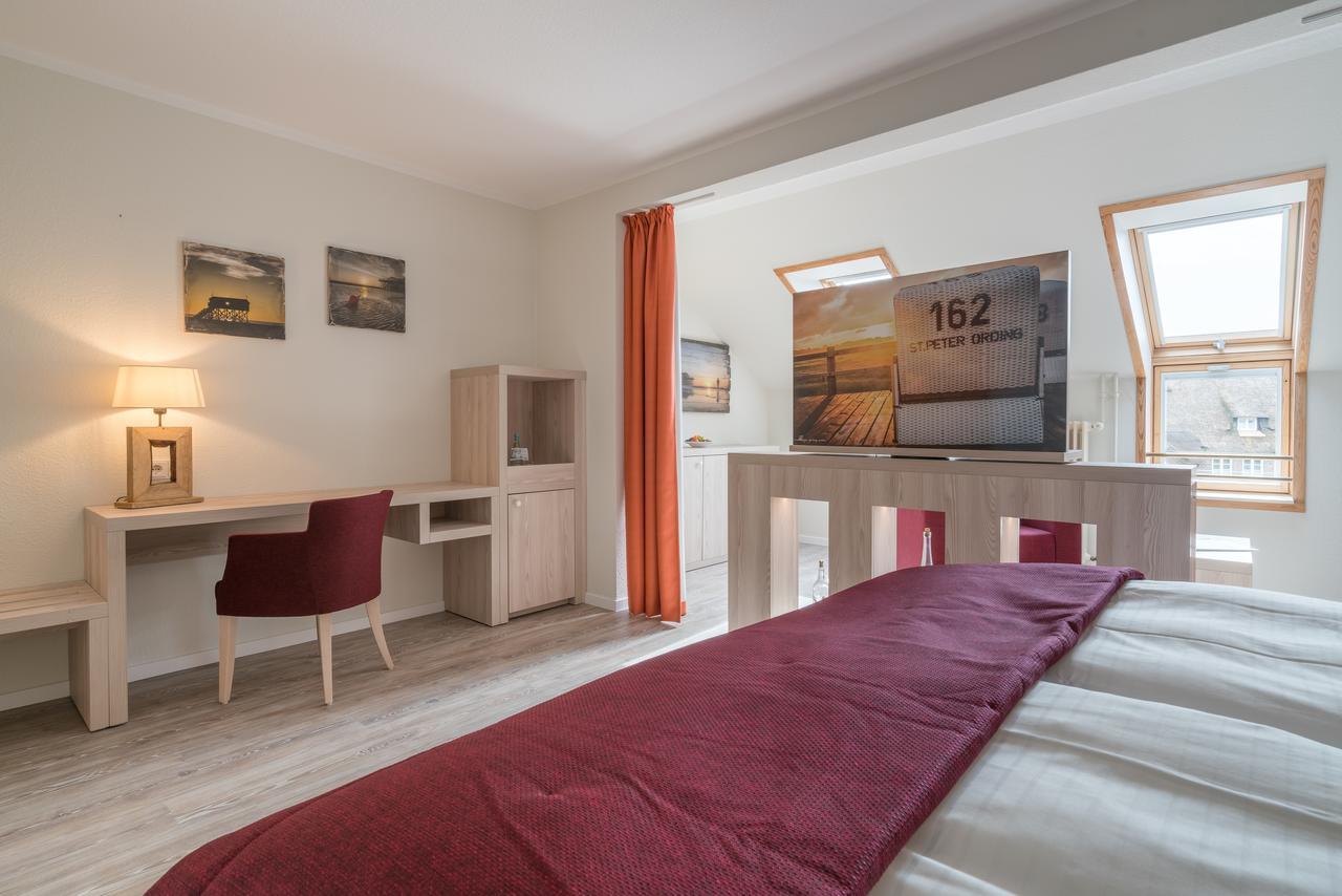 Hotel Garni Koelfhamm Санкт-Петер-Ординг Экстерьер фото